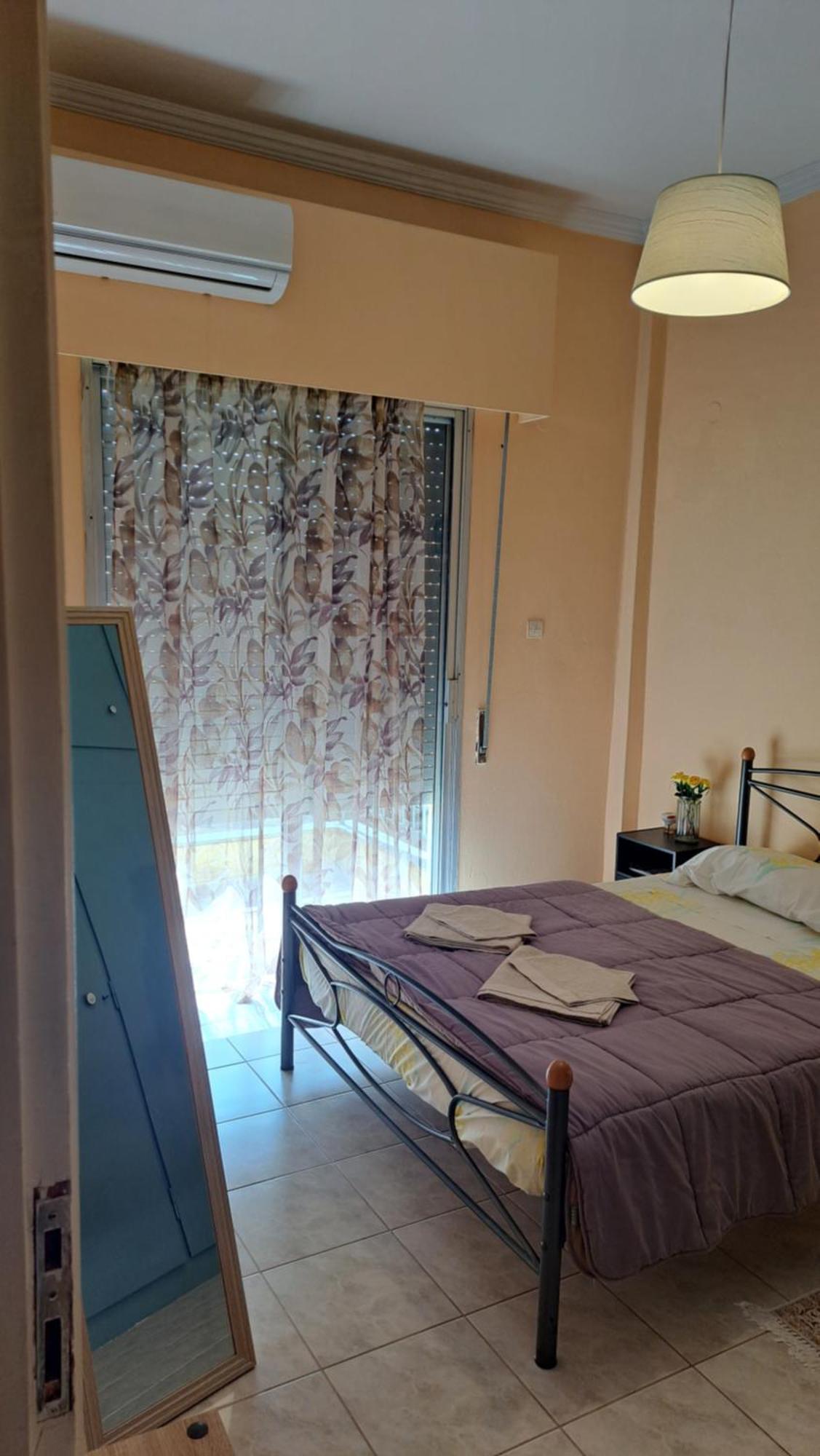 Apartment Getaway In Sparti Esterno foto