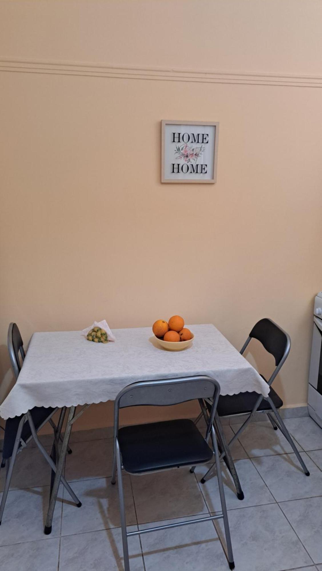 Apartment Getaway In Sparti Esterno foto