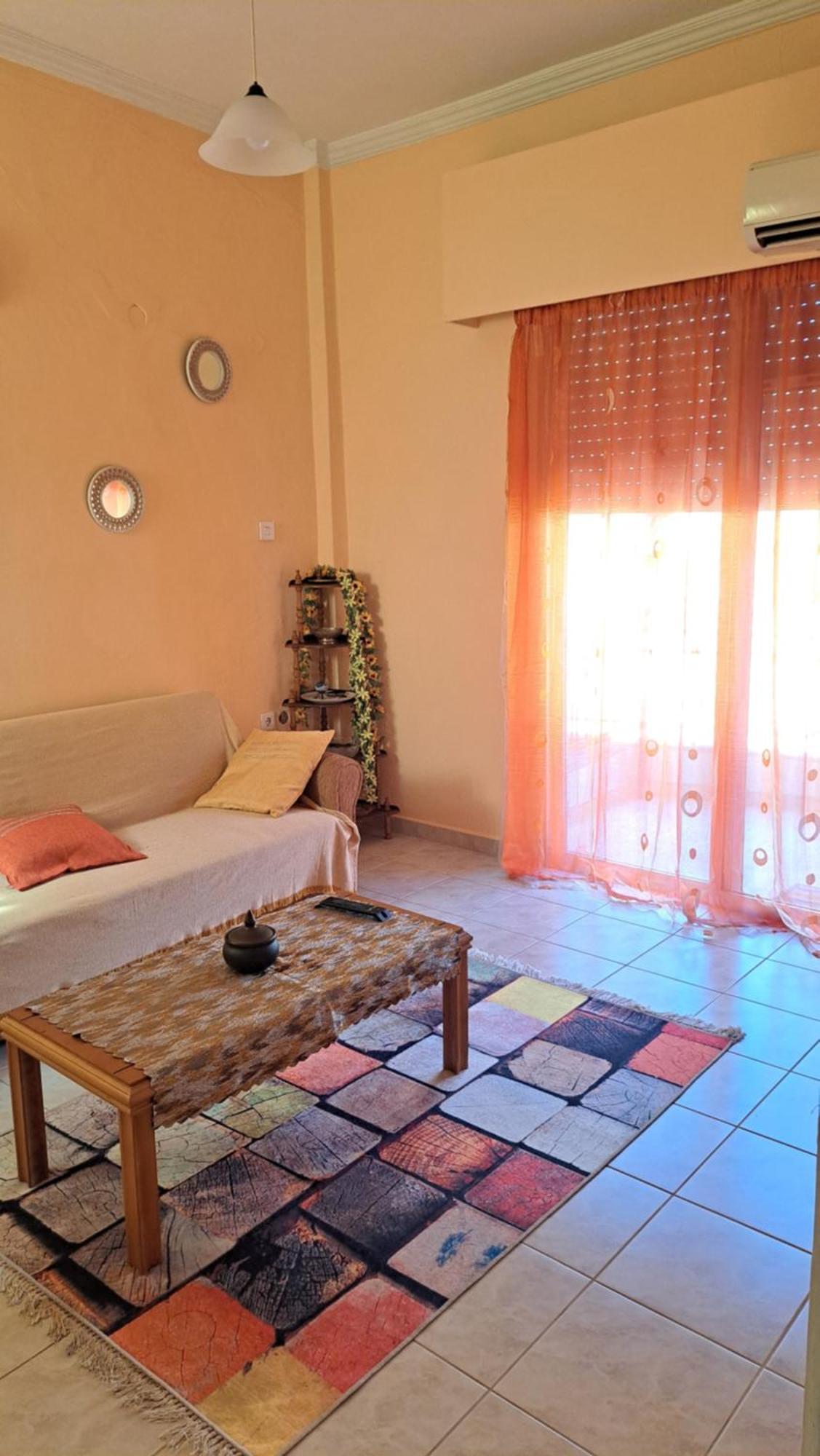 Apartment Getaway In Sparti Esterno foto
